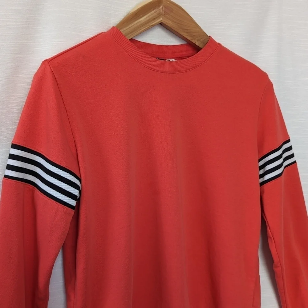 Lightweight Adidas Crewneck‎ Coral Sweatshirt - Picture 8 of 14